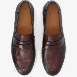 Shop TAFT Model 106 Loafer In Cherry