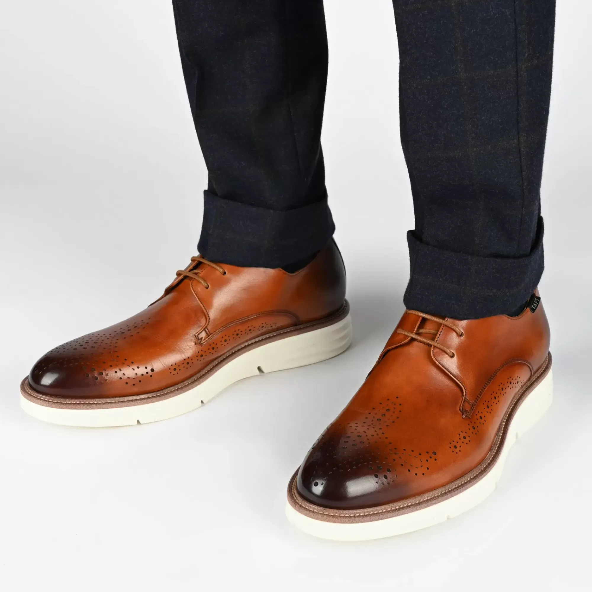 Best TAFT Model 104 Shoe In Honey
